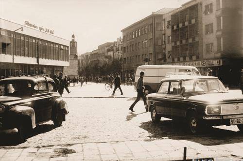 плоштадот во Велес 70-тите години 